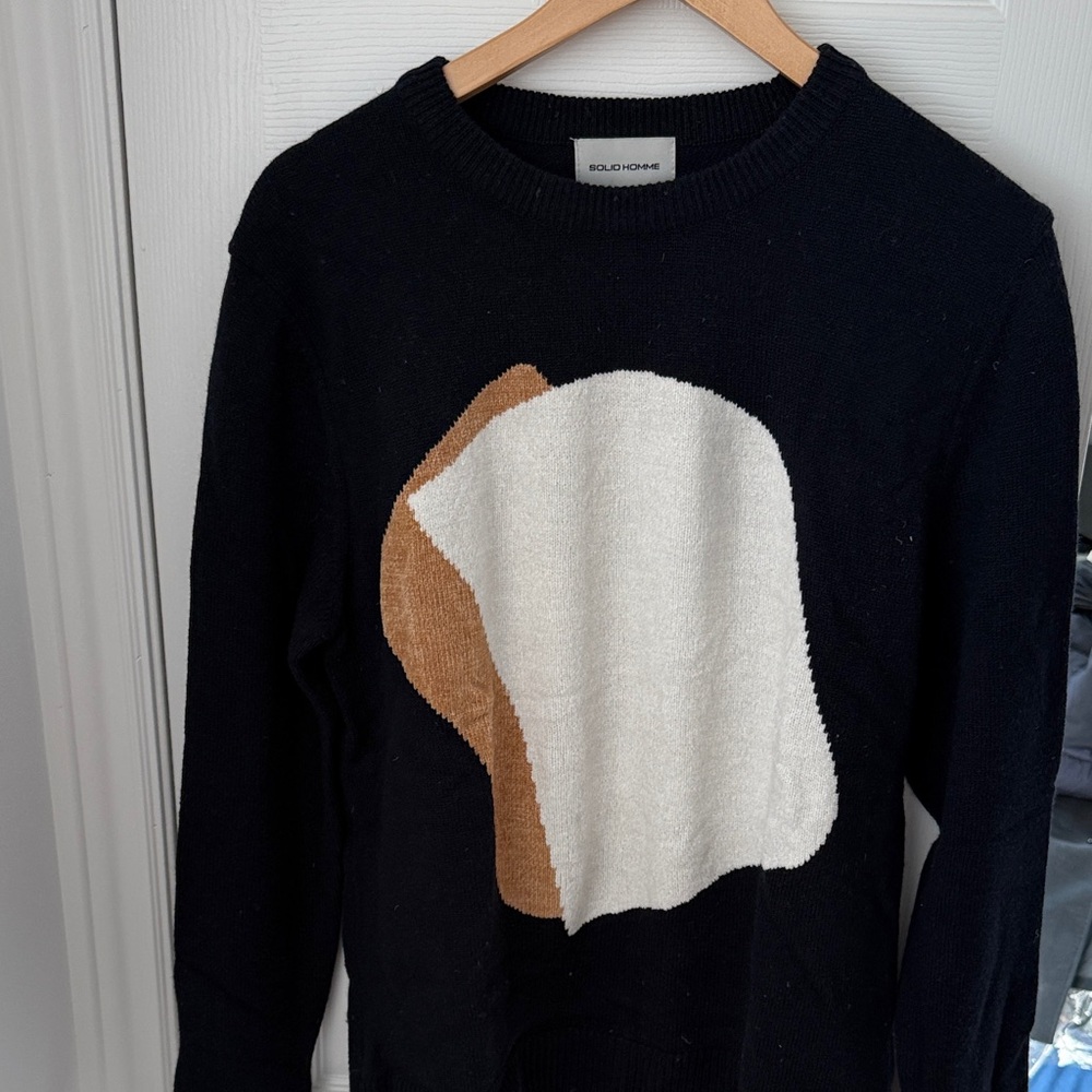 SOLID HOMME Dark Navy Sweater with Abstract Design. Size 50